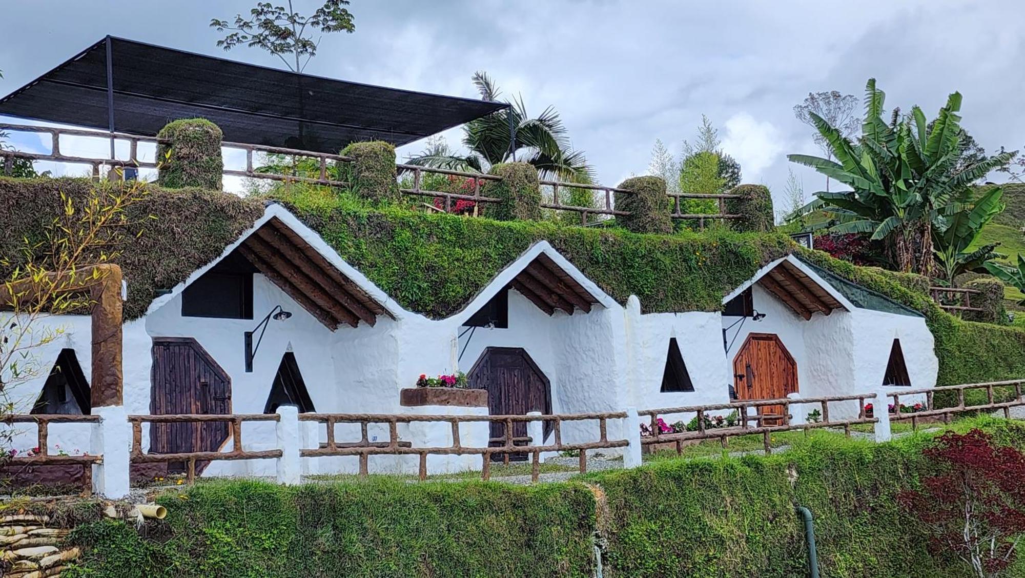 Hobbit Hotel Ecolodge- Guatape Exterior photo